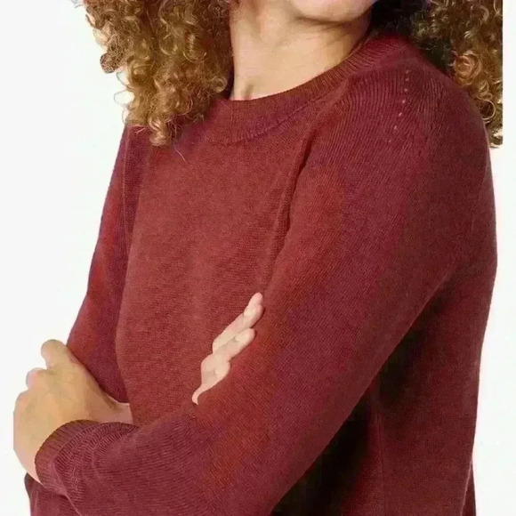 Women's crew  neck Sweater - Picture 2 of 2